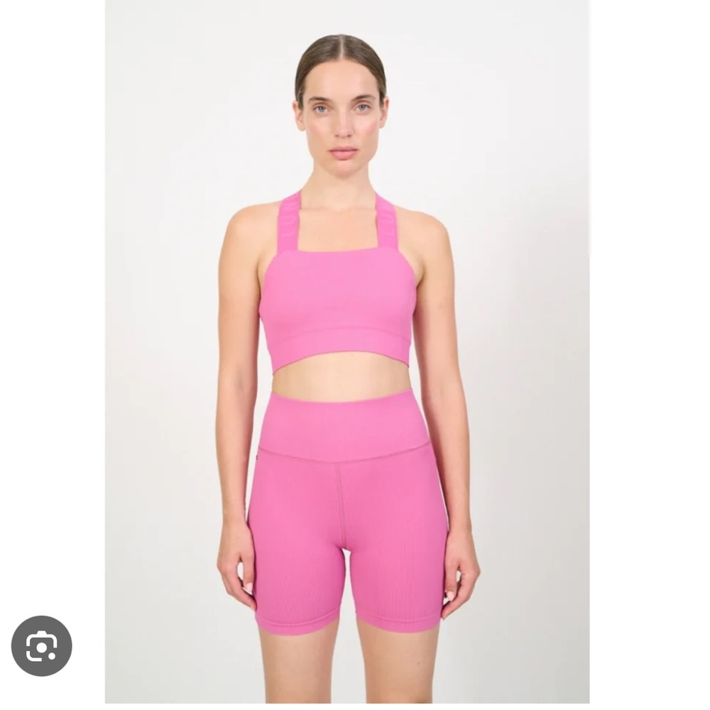 Lune Active LUNA RIB SHORT - WOMEN'S in Red Violet M